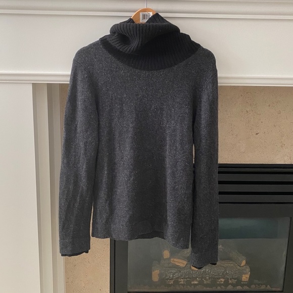 ARMANI EXCHANGE Gray and Black Wool Turtleneck - Picture 2 of 7